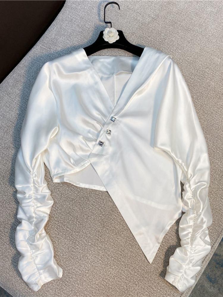 

Women' Blouses Korea Niche Design Elegant Sexy Woman Tuxedo Shirt Tops Abstinence Maiden Irregular V-Neck Silk Folds Chic Harajuku, White