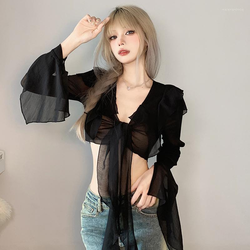 

Women's T Shirts Black Sexy Mysterious Lightweight Thin Section Breathable Cool Senior Casual Women's Mature Bell Sleeve Short Top
