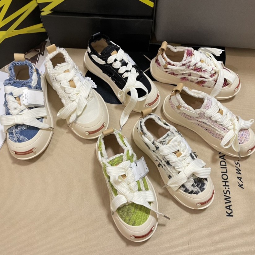 

Designer SMILEREPUBLIC Casual Shoes Smile Republic Canvas sports Sneakers Women Men Tassels Trainer STARS LOVES Thick Rubber Bottom black white jogging shoes, Srp4126