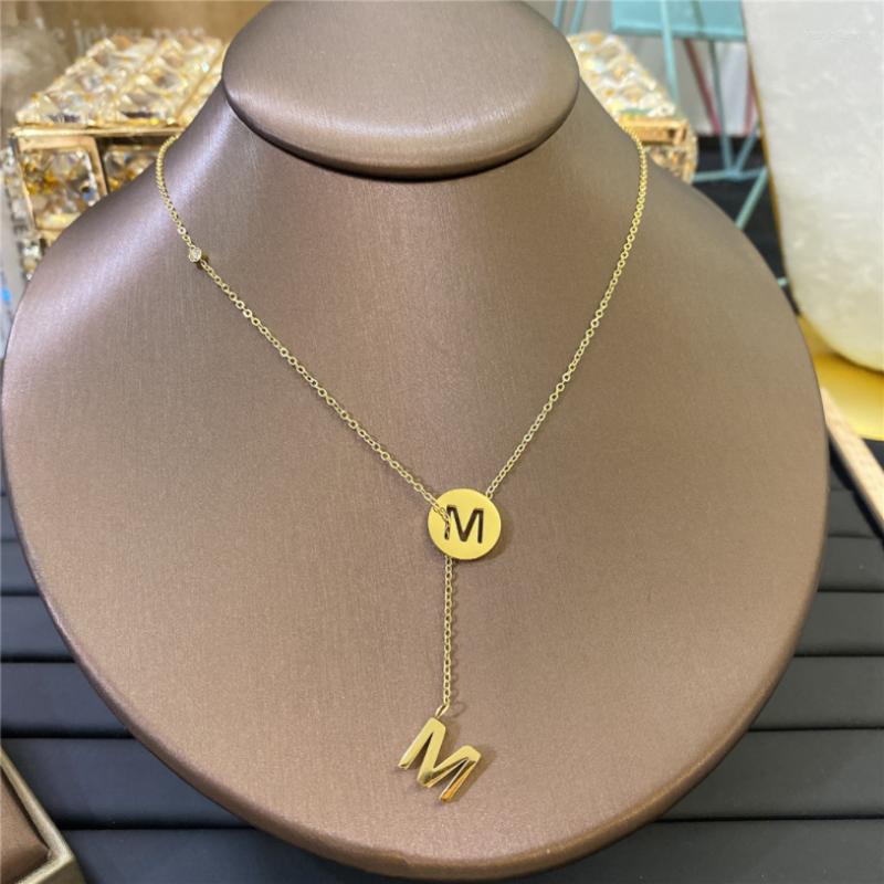 

Pendant Necklaces 316L Stainless Steel Fashion Upscale Jewelry Elegant Fine Hollow Out Double M Charms Chain Choker Necklace Pendants For