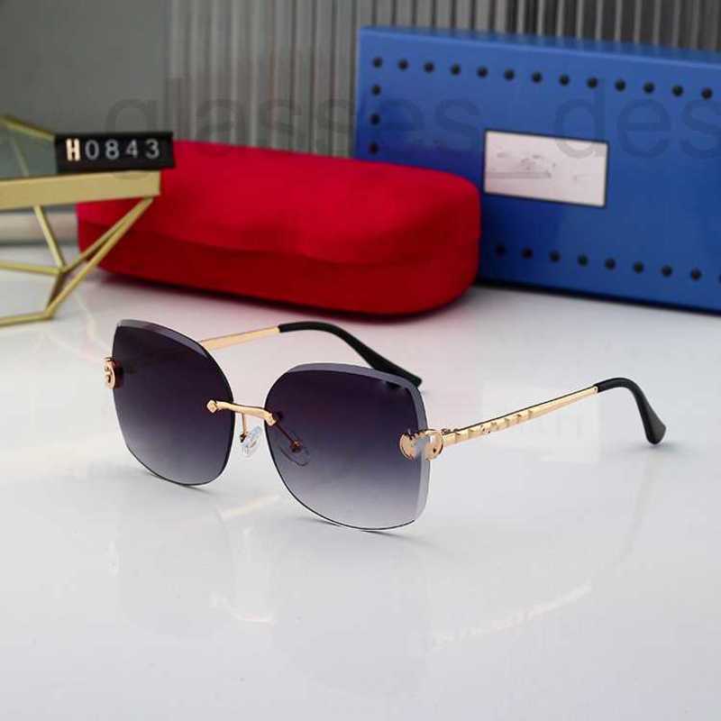 

Sunglasses designer 2023 New Frameless sunglasses Square glasses Large frame fashionable QCPG