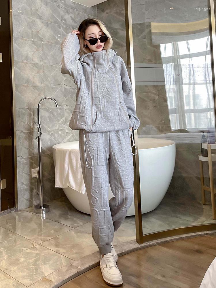 

Women' Two Piece Pants European Station 2023 Spring Sports Jacket Casual Two-piece Set High-quality Suits, Gray
