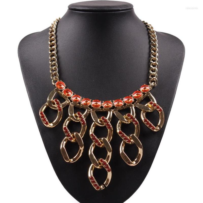 

Chains Latest Model Fashion Sexy Crystal Chain Necklace For Women Glass Rhinestone Circle Pendant Jewelry