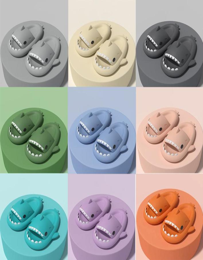 

Slippers Cartoon Shark Bathroom Slippers Womens Super Soft Cloud Sliders NonSlip Quick Dry Shower Slippers sandals7925868, Multi