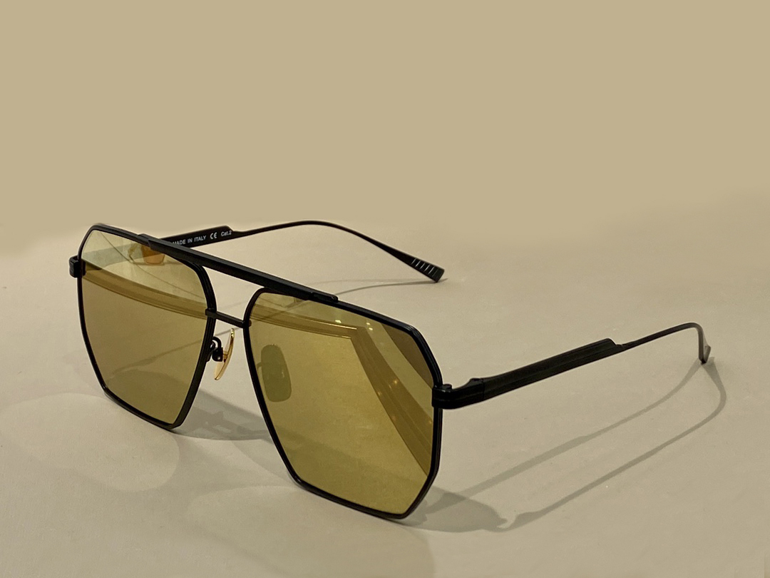 

Black Metal Gold Mirror Square Sunglasses for Men Women Sunnies Designer Sunglasses Sonnenbrille UV400 Eyewear with Box