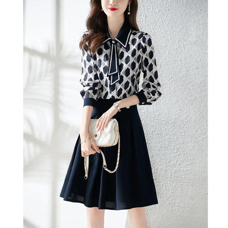 

Dress FASHION AUTUMN KOREAN POLONECK PRINTED CHIFFON SHIRT CASUAL OFFICE LADY ALINE SOLID COLOR SKIRT TWO PIECE SET WOMEN'S CLOTHING, Blue