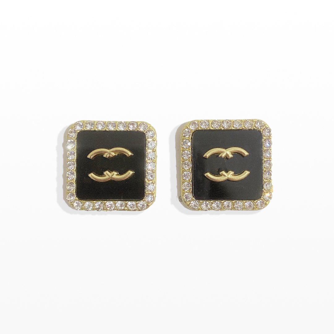 

Women Charm Earrings 18k Gold Plated Black Stud Earrings Luxury Brand Love Jewelry Designer Diamond Earrings Family Gift Celtic Jewelry Wholesale