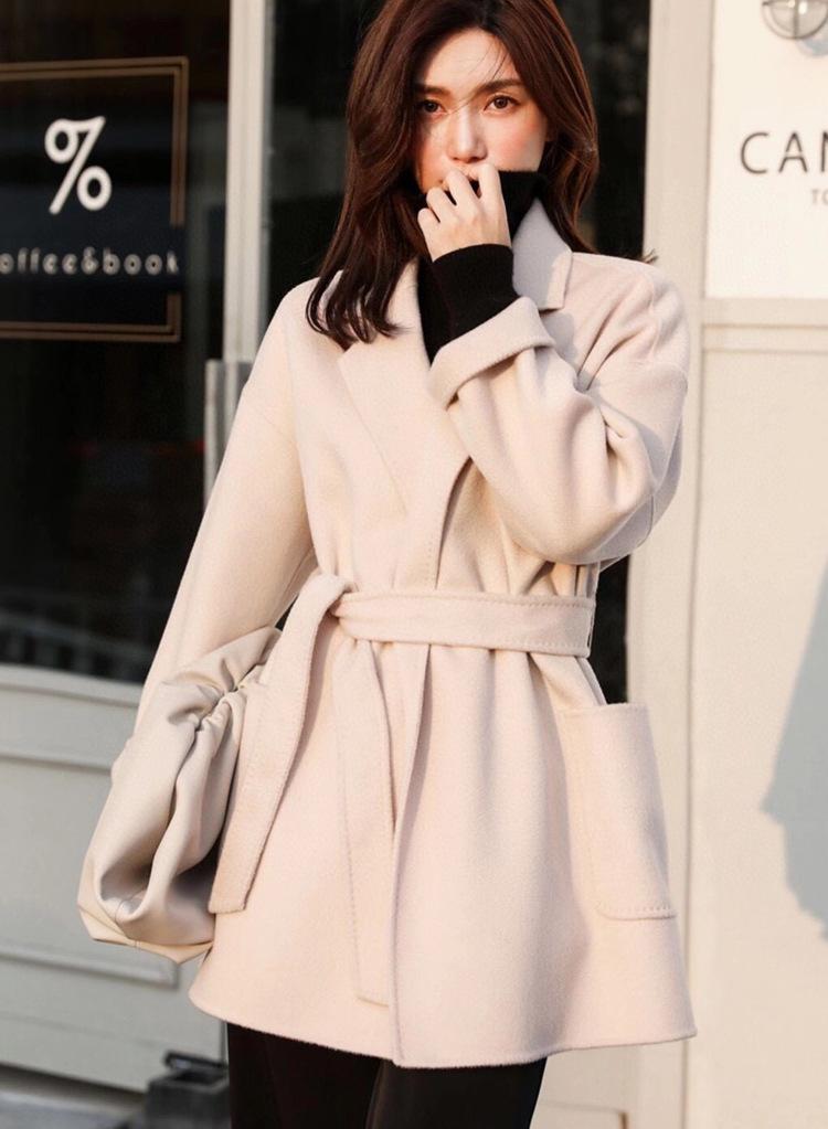 

Fur The new product is pure wool water corrugated coat doublesided woolen coat lace coat for women, Navy blue