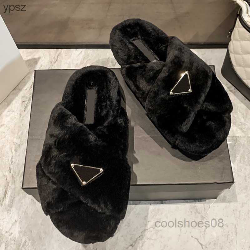 

2023 Winter Women Wool Slippers Thick Bottom Faux Fur Furry Fluffy Slides Half Loafer Flip Flop Bottom Cloudbust Trendy Sandals Solid Color Plush Embroidery Rubber