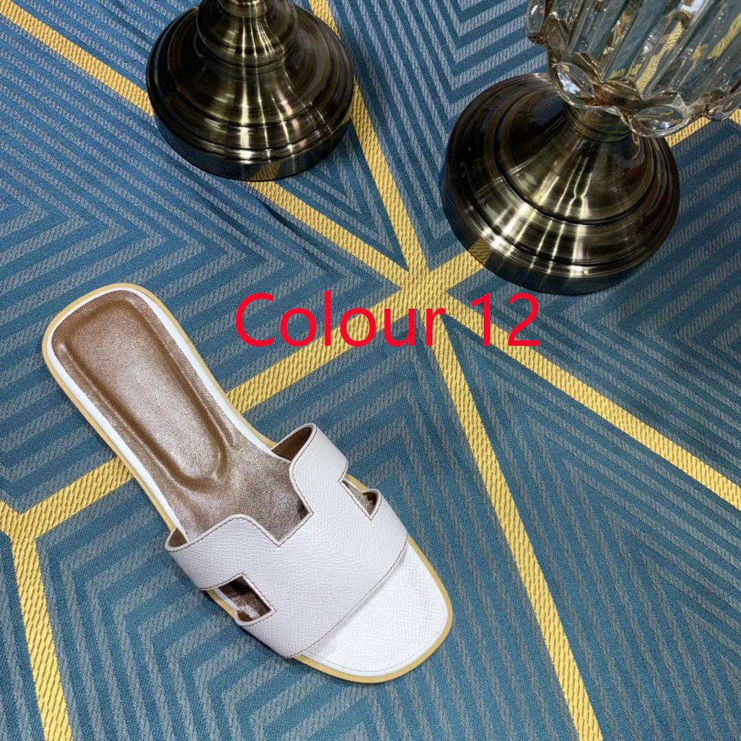 

Free Shipping Designer women shoes Classic Flat heel Summer Lazy Designer fashion Cartoon Big Head flops leather lady Slides Hotel Bath Ladies sexy Sandals Large 003, Colour 3