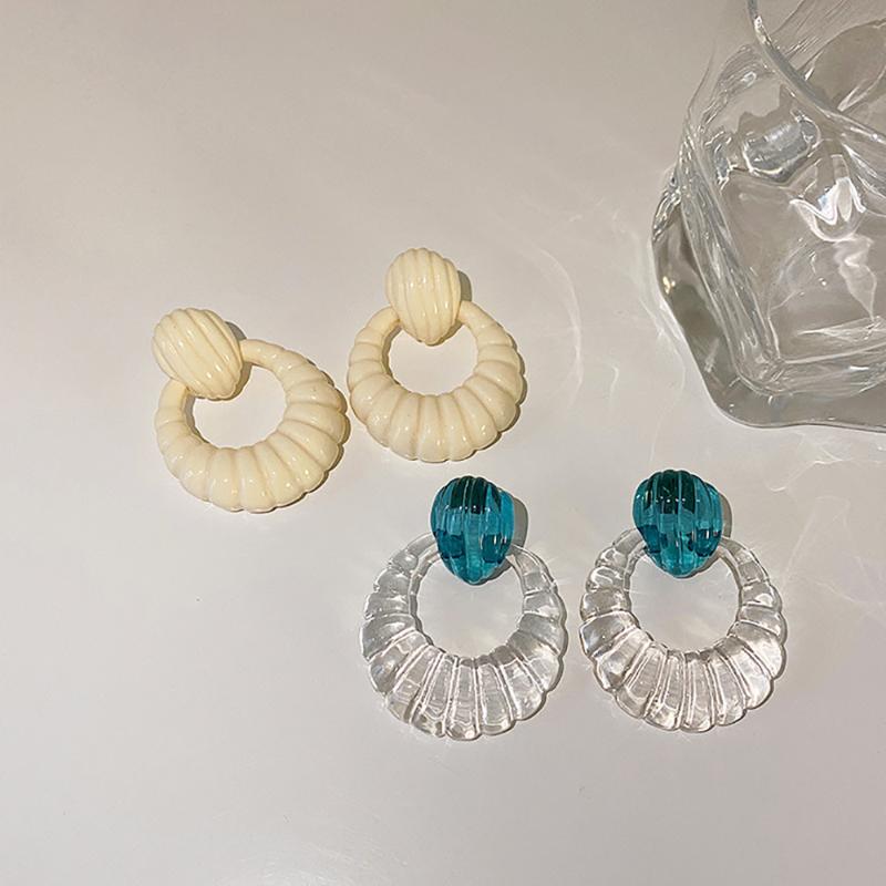 

Stud Earrings Ghidbk Small Simple Transparent Multicolor Twist Resin Acrylic Ear Studs Earring For Women Summer White Shell GiftStud
