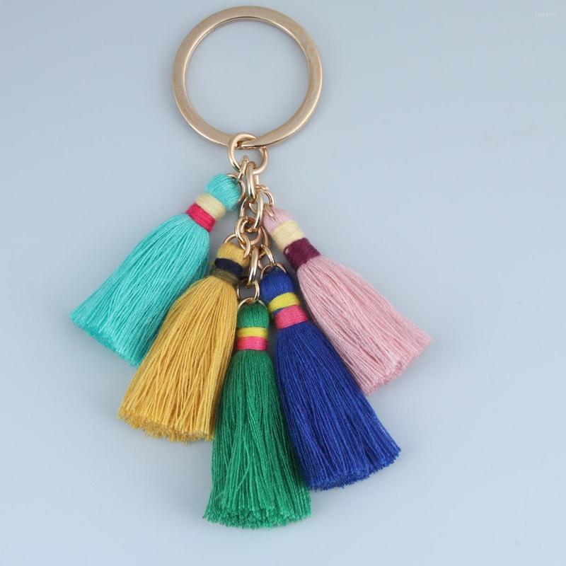 

Keychains Chinese Style Retro Literary Tassel Keychain Color Fashion Classic Car Key Ring K5104