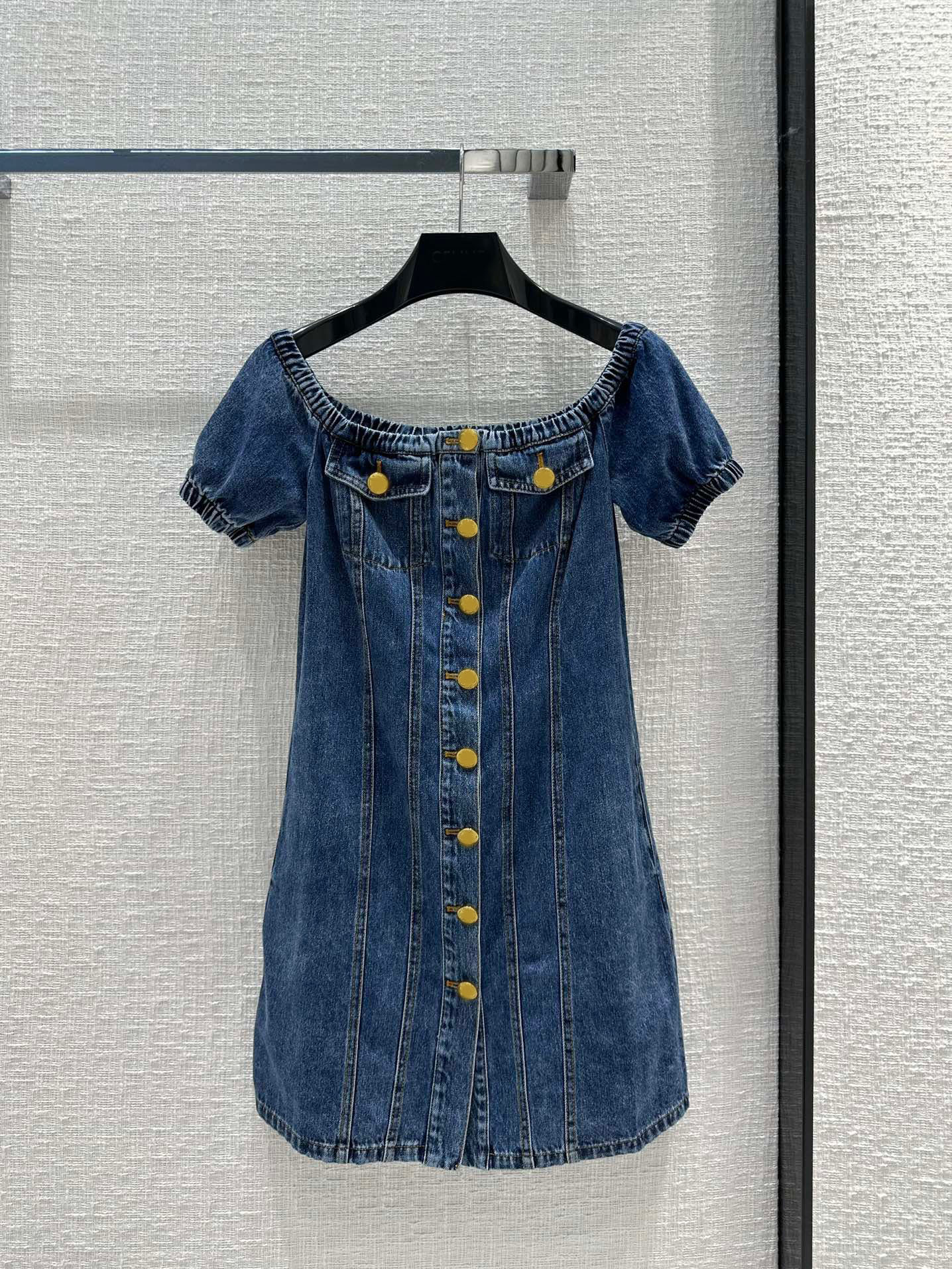 

2023 Casual Gold Button Dresses Luxury Brand Women Single Breasted Sweet Denim Dress Fashion Short Sleeve Elegant Casual High Waist Dresses, Blue