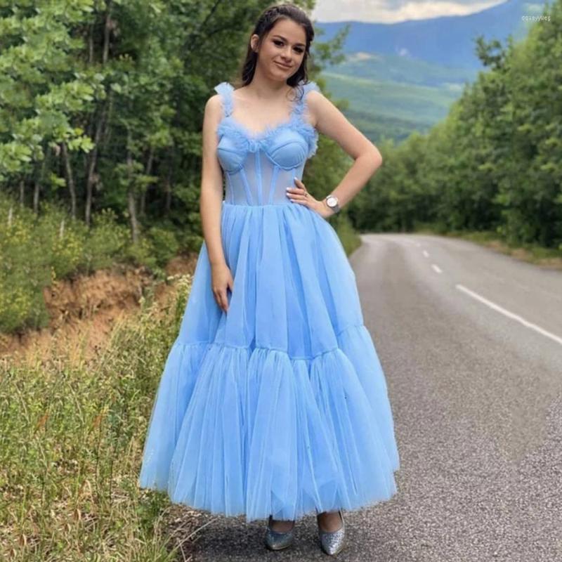 

Party Dresses Sevintage Light Blue Tulle Short Prom A Line Tiered Straps Plus Size Women Gowns With Bones Evening Dress 2023, Picture color