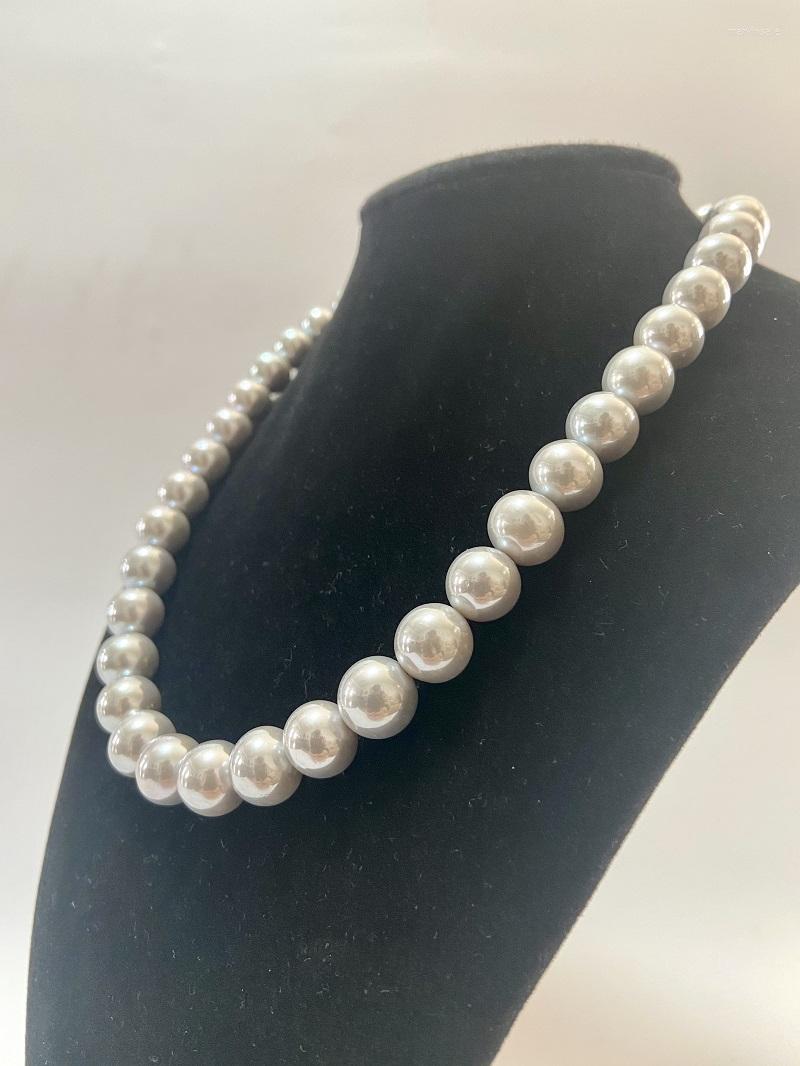 

Chains The Gray 11-12mm Round Pearl Necklace Is Elegant And Intellectual With Bright Luster Quality Sterling Silver 925
