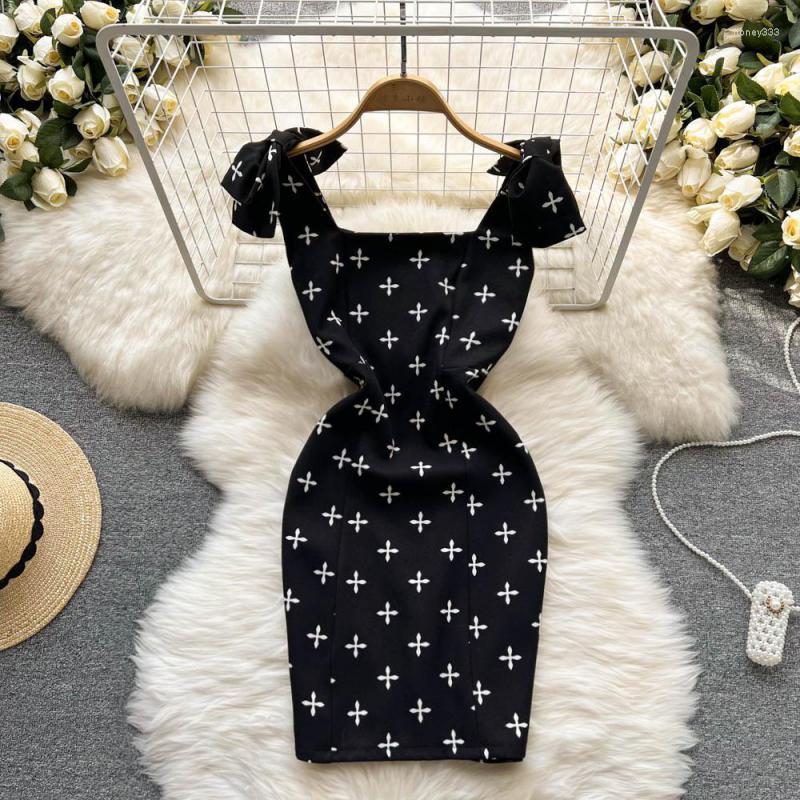 

Casual Dresses 2023 Summer Women Medium Long Dress Versatile Fashion Sexy Spaghetti Strap Print Square Neck Buttock Wrapping Female