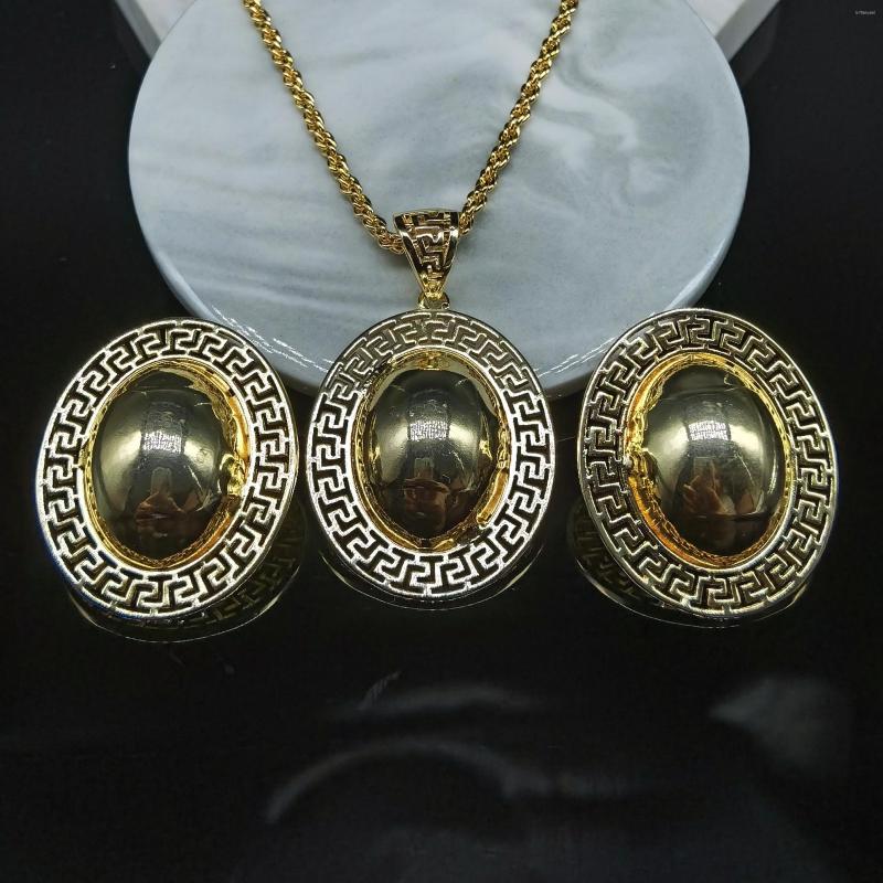 

Necklace Earrings Set RYQ Women's Fashion Jewelry Ornaments Gold Pendant And Earring Design Hollow Plated Holiday Gift Party Wear, Picture shown