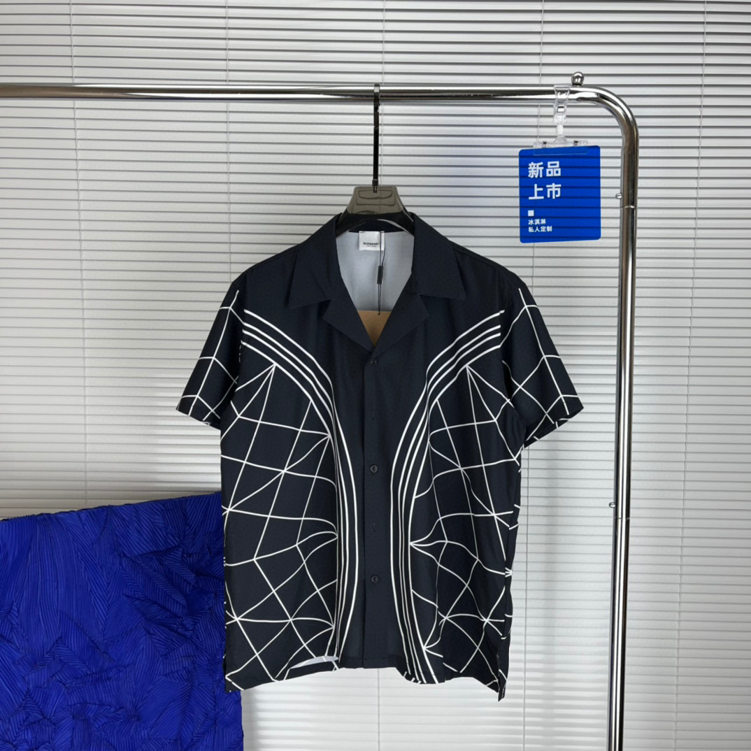 

Mens casual shirt fashion burbereys mens striped plaid print Camisas De Hombre lapel short sleeved high quality cotton banquet breathable and comfortable ZP#15