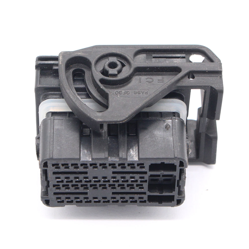 

PPI0001495 ECU Female Electrical PBT 48 Way Sealed Wiring Connector