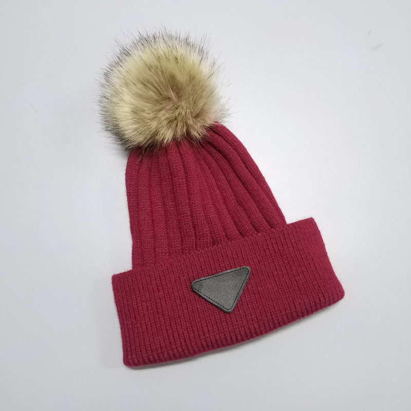 

Trendy Knitted Hat With Triangle Placard Winter Warm Beanie Pom Ball Can Be Moved 7 Colors Good Quality, Red