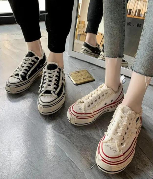 

Thick Soled Men039s and Women039s Same Couple Shoes Round Head Raised Cork Vulcanized Casual Beggar Canvas Shoes HM2473559244, White