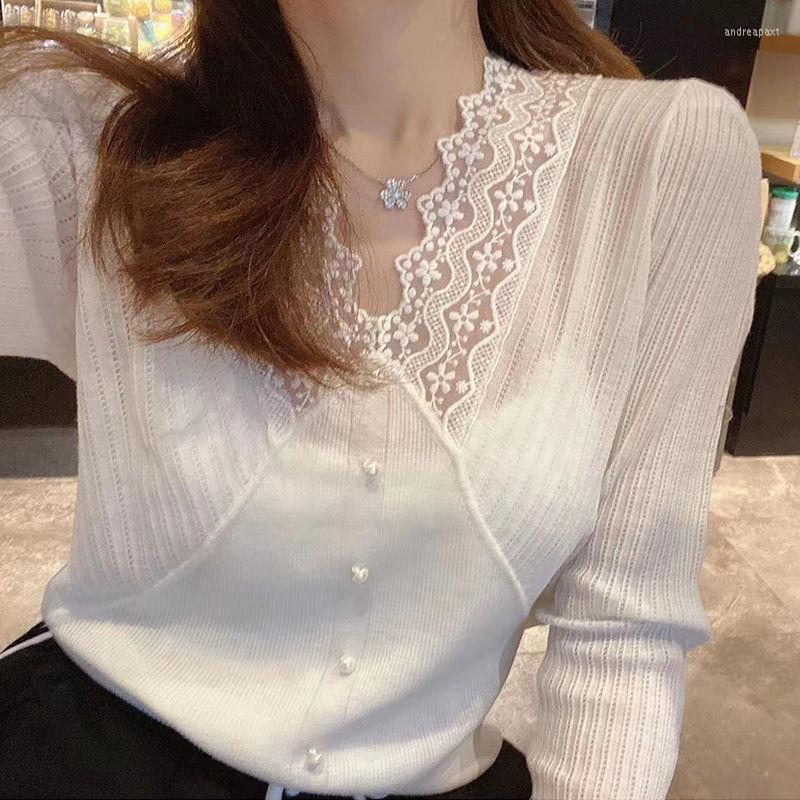 

Women' Sweaters Woman Stitching Lace V-neck Long Sleeve Top, Black