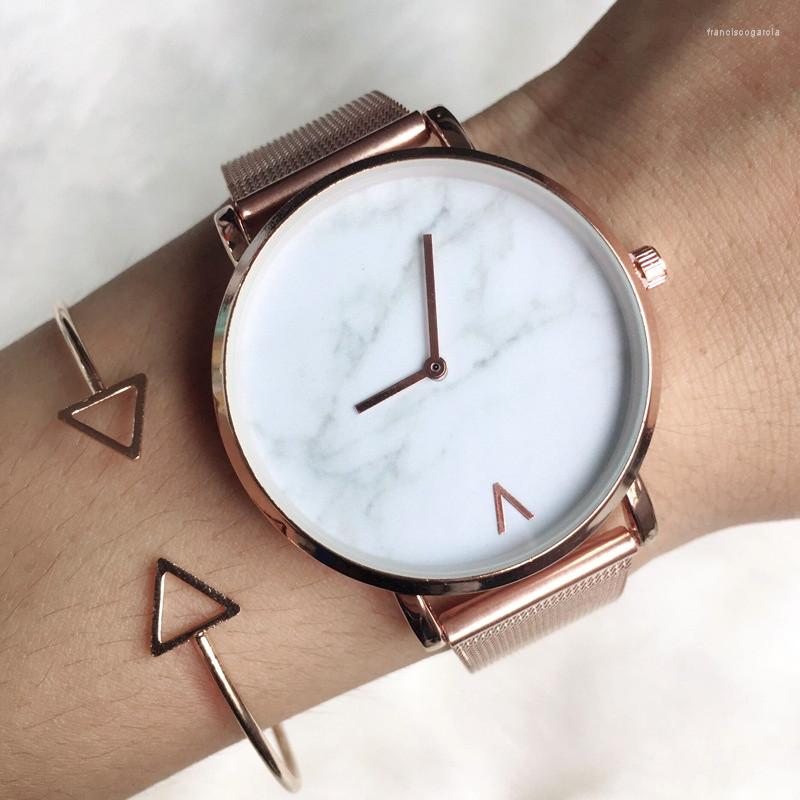 

Wristwatches Fashion Girls Watch Simple 2023 Design Dress Rose Gold Women Wristwatch Luxury Quartz Bracelet Clock Ladie Relogio Feminino, Silver