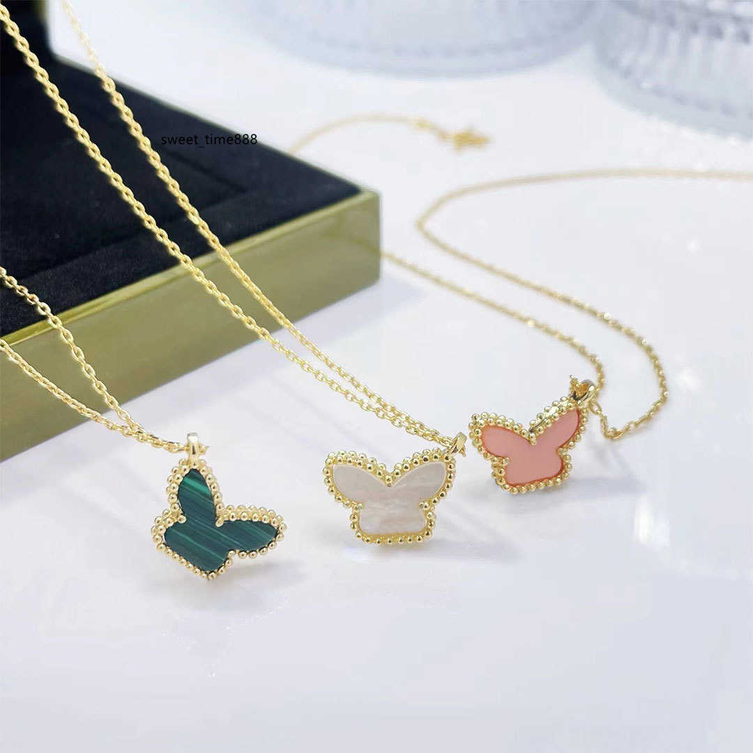 

Butterfly Pendant Necklace Waterproof Elegant Girlfriends Gift Necklaces Wedding for Woman Jewelry Top Quality 18 Color