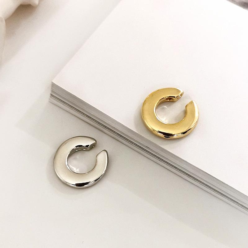 

Backs Earrings Clip-on & Screw Back Gold Silver Color Clip Minimalist Round Ear Ring Punk Circle For Women Female Party Jewelry Gift