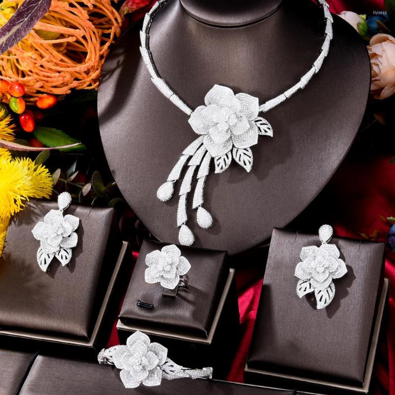 

Necklace Earrings Set Siscathy Beautiful Elegant Fashion Bride Wedding Party For Women Luxury Flower Bracelets Bangle Accessory, Picture shown