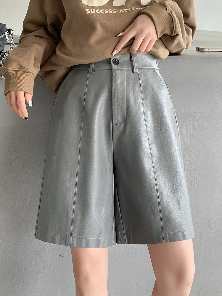 

Women's Shorts QOERLIN Elastic Waist Bermuda Casual High Waist PU Leather Shorts Women Spring Autumn Loose Pockets Wide Leg Half Shorts QN5135 230420, Black