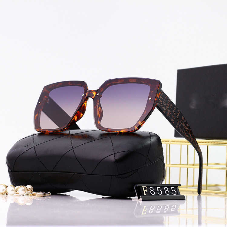 

Frames 2022 new square polarized TR90 sunglasses Fashion trend with anti UV net Red Sunglasses