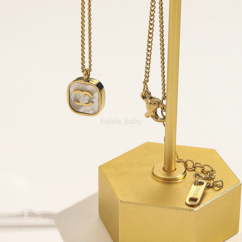 

20 Style Luxury Design Necklace 18K Gold Plated Necklaces Chain Letter Pendant Women Wedding Jewelry Accessories Gift
