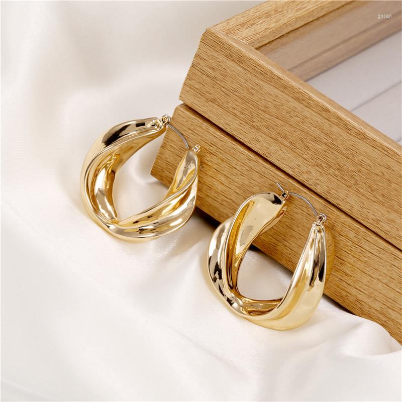 

Stud Earrings Korean Version Of The Metal Wind Geometric Go With Woman