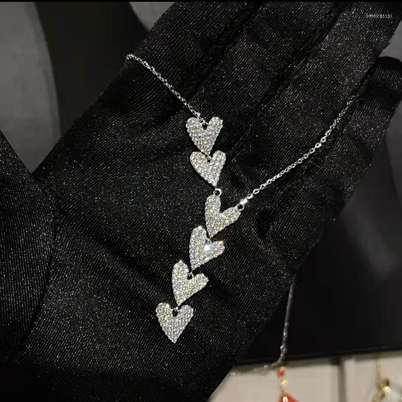 

Pendant Necklaces Fashion Romantic Heart Necklace Full Inlay Shine Small Zircon Exquisite Clavicle Chain Women Wedding Engagement Jewelry