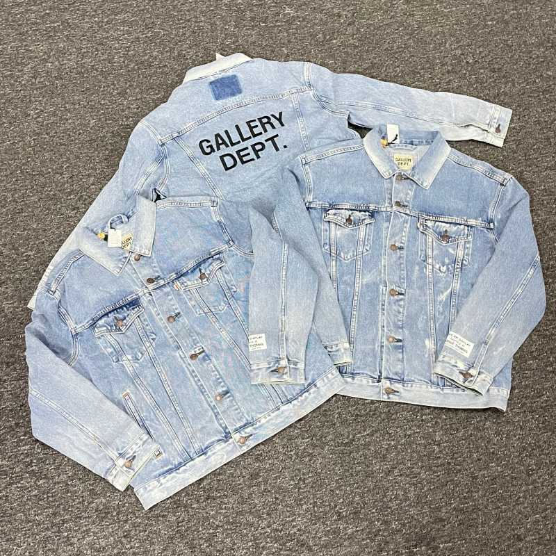 

Designer Clothing Fashion denim coats Galleryes Depts Denim Distressed Washed Blue Faded Lapel Vintage Embroidered Denim Jacket Outwear Hip Hop Streetwear, Shipping fee