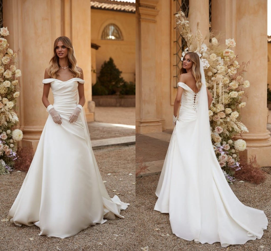 

Plus Size Wedding Dresses A Line Beach Bohemian Off Shoulder Draped Pleats Lace Up Garden Sweep Train Bridal Gowns Vestidos De Novia Custom MN018, Pink
