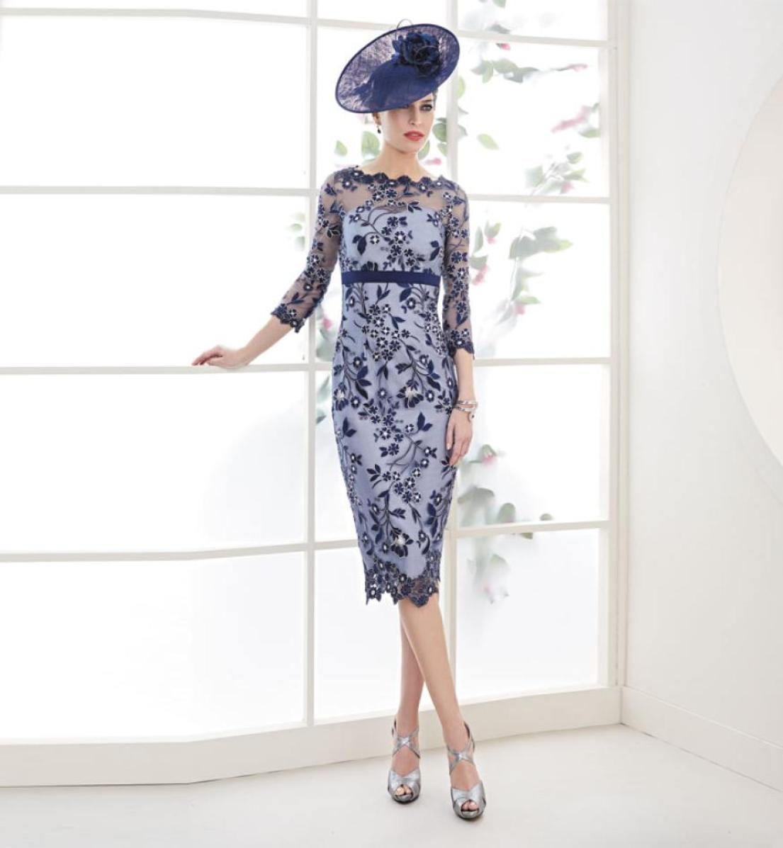 

Amazing Navy Lace Mother Of The Bride Dresses Sheer Bateau Neck Knee Length Evening Gowns Long Sleeves Plus Size Sheath Wedding Gu7185733