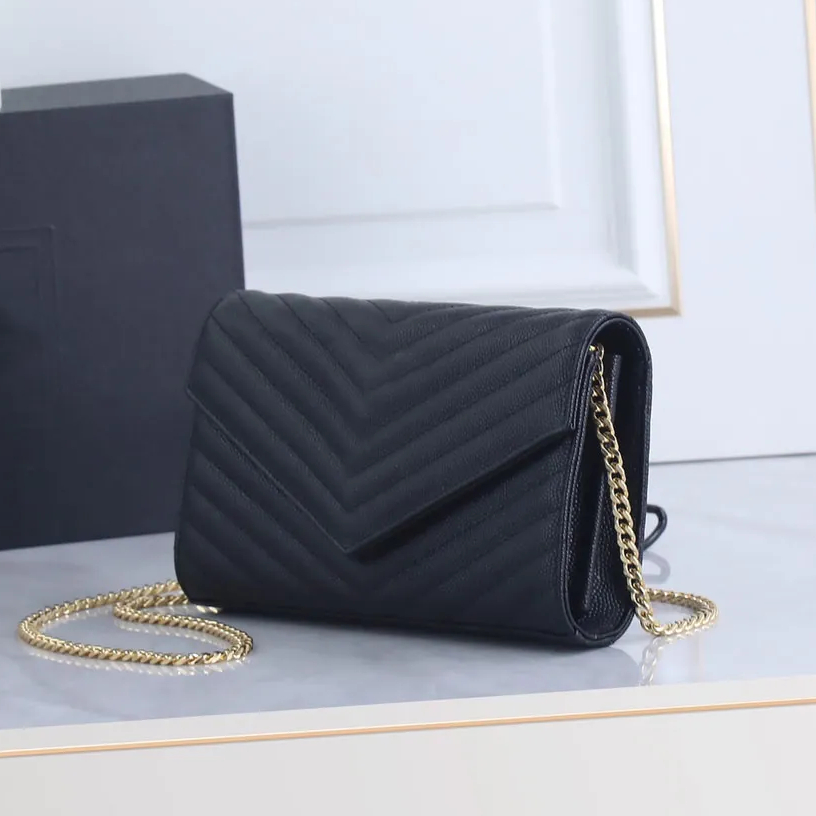 

Higha Quality Fashion Luxurys Shoulder Bag Onthego Medium Tote Women Designers Handbags By The Pool Monograms embossing Messenger Designer bags 6801, Red