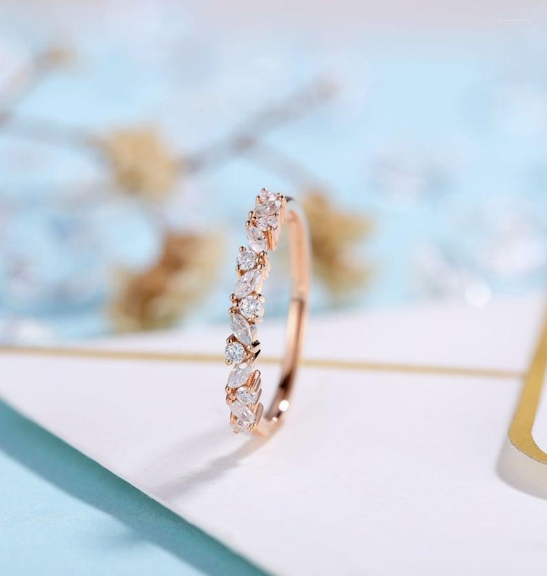 

Cluster Rings Unique 14K Rose Gold Moissanite Stackable Wedding Band For Women Anniversary Gift