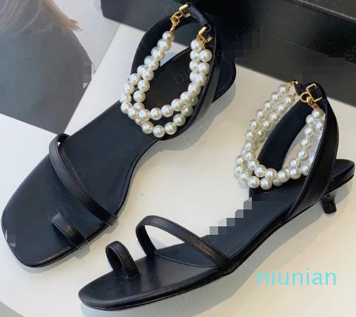 

Women's sandals Roman shoes 2023 new designer fashion slippers pearl strap low heel clip toe leather comfortable summer outdoor leisure travel beach shoes, Black