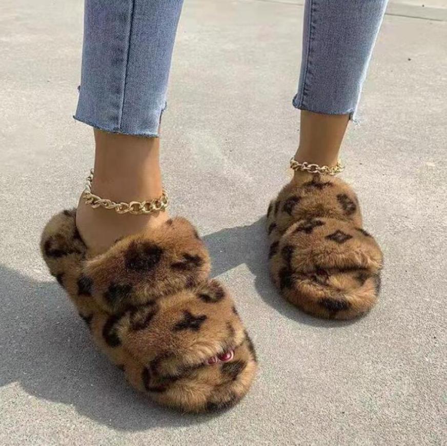 

Slippers Flat Shoes Designer Shoes Eur House Full Furry Winter Indoor Fur Soft And Fluffy Plush Platform NonSlip Heel Luxury Casu9393618, Brown