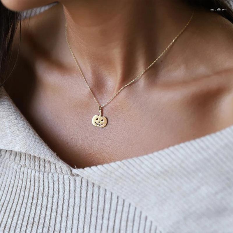

Pendant Necklaces Tiny Pumpkin Necklace For Women Korea Fashion Gold Color Gift Ethnic Halloween Choker Wholesale