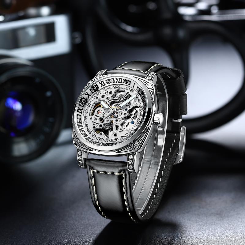

Wristwatches CHENXI Men Mechanical Watches Luxury Automatic Self-Wind Movement Hollow Roman Numeral Dial Carved Case Design Leather Strap
