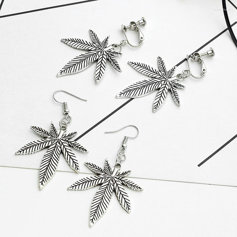 

Stud Earrings Korean Temperament Personality Versatile Chaoren Leaf Version Simple Student Without Ear Holes