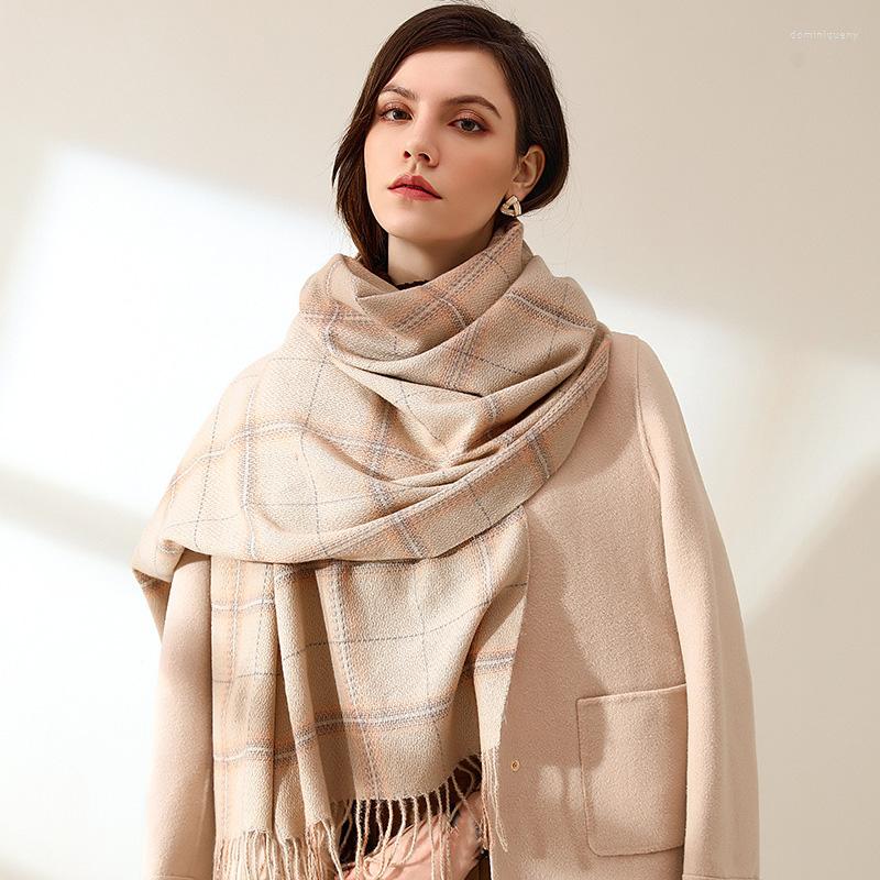 

Scarves Hijab Woman Scarf Luxury Classic Plaid Neck Warmer Autumn Winter Warm Thickened Cashmere Shawls Outdoor Windproof Snood