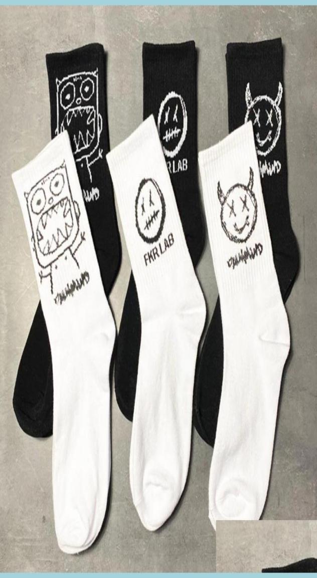 

Gaiters Men Socks Japanese Cotton Cartoon Pattern Hip Hop Style Breathable Mid Tube Skateboard Soft Long Sock For Drop Delivery 207644750, White