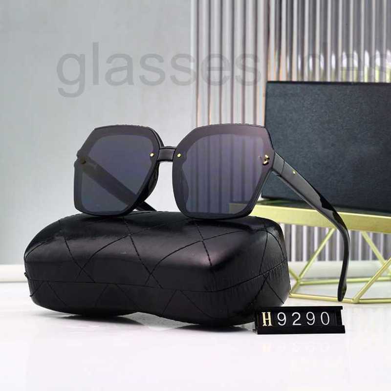 

Sunglasses designer 2023 New Fashion Large square-frame Show Trend Glasses RV6T