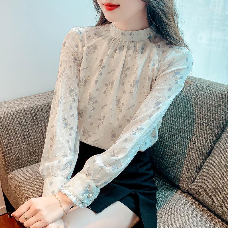 

Women' Blouses Women' Light And Breathable Crushed Chiffon Shirt 2023 Spring Standing Collar Long-sleeved, Beige