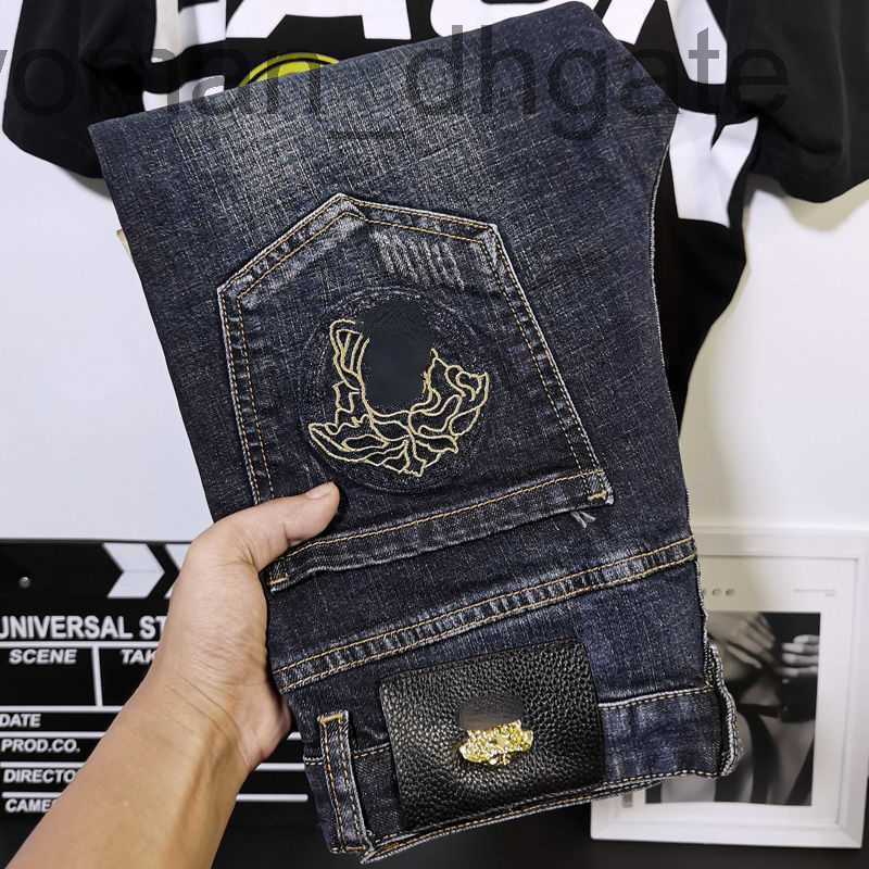 

Men's Jeans DesignerPlus size Jeans men jeans Medusa embroidered hole trousers designer pants mens Fashion dark blue casual Denim Pants JBZP, Navy blue
